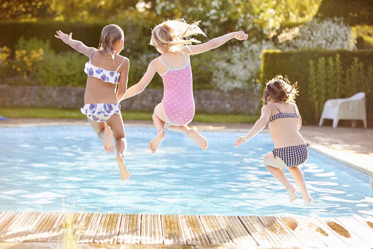Piscine béton : 7 idées reçues au banc d'essai